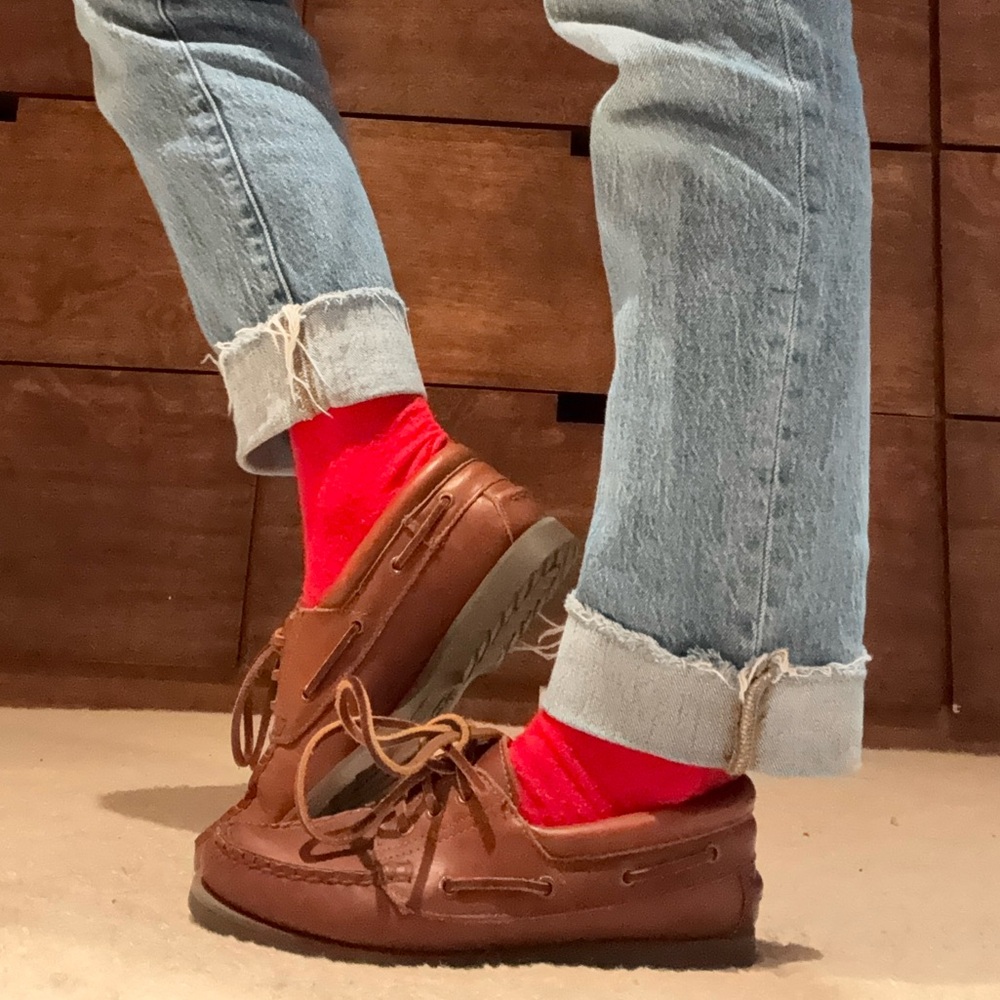 Vintage brown leather Bass lace-up boat shoes